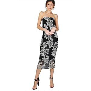 🍒 2/$20 🍒 Black and White Bodycon Strapless Tube Dress sz M